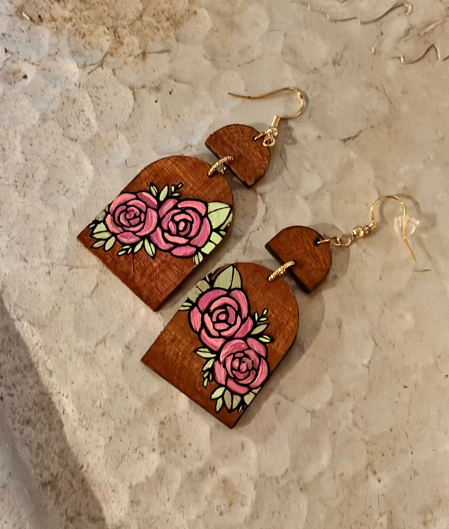 The Soft Arch - Handcrafted Earring