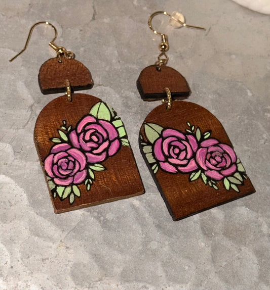 The Soft Arch - Handcrafted Earring